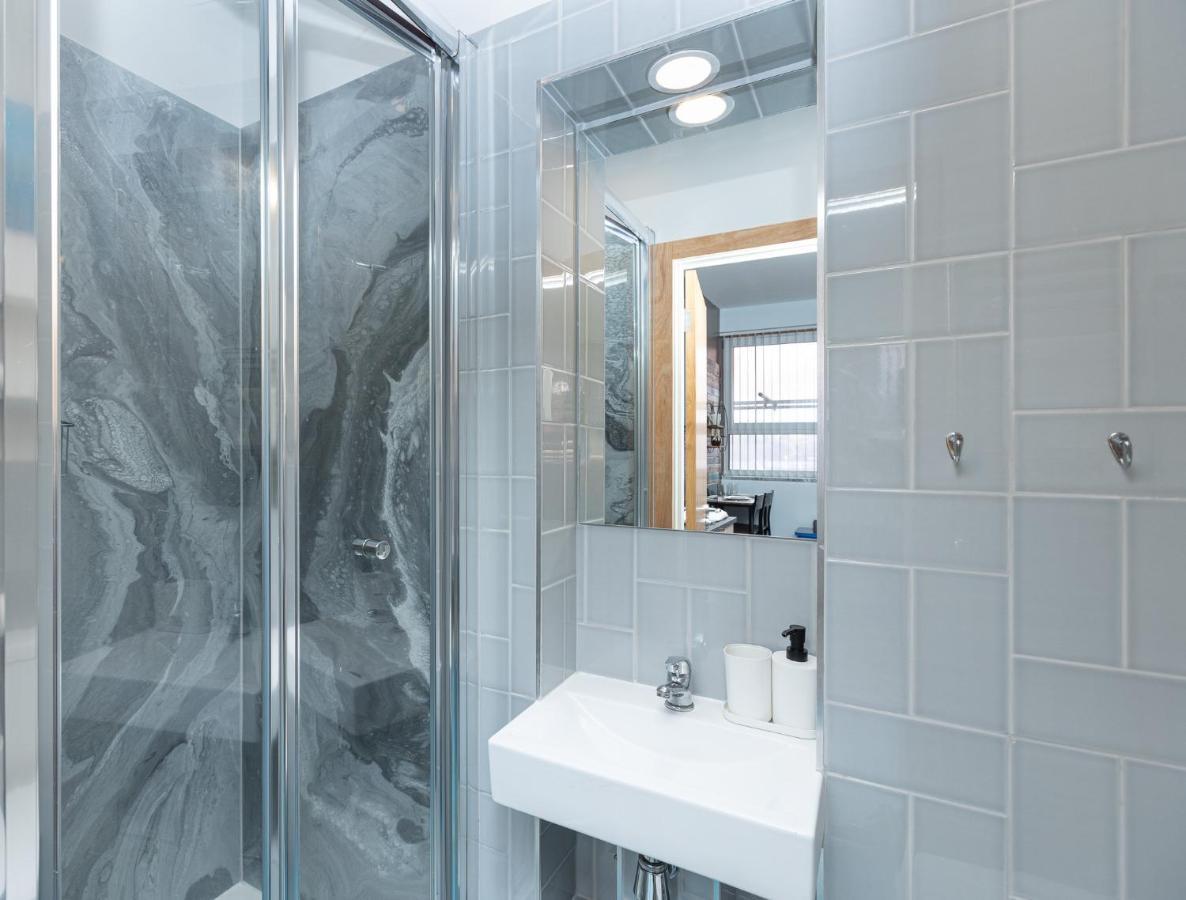 New Stylish Studio Flat Near Woolwich Tube Λονδίνο Εξωτερικό φωτογραφία