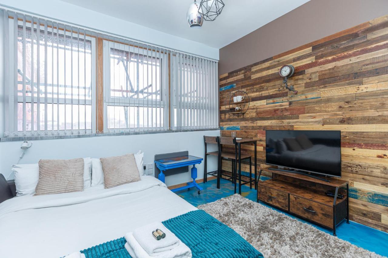 New Stylish Studio Flat Near Woolwich Tube Λονδίνο Εξωτερικό φωτογραφία